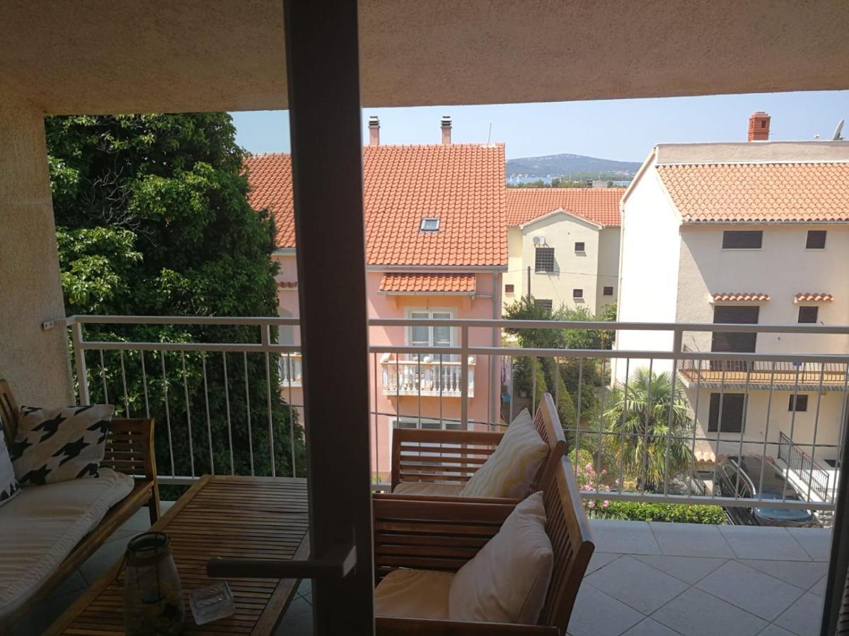 Apartmani Nea Biograd Na Moru Ngoại thất bức ảnh