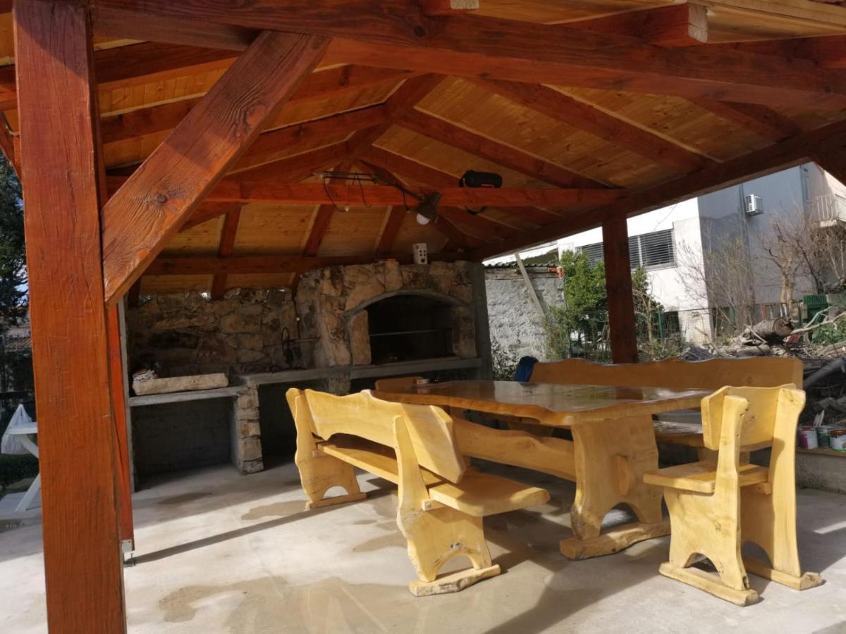 Apartmani Nea Biograd Na Moru Ngoại thất bức ảnh