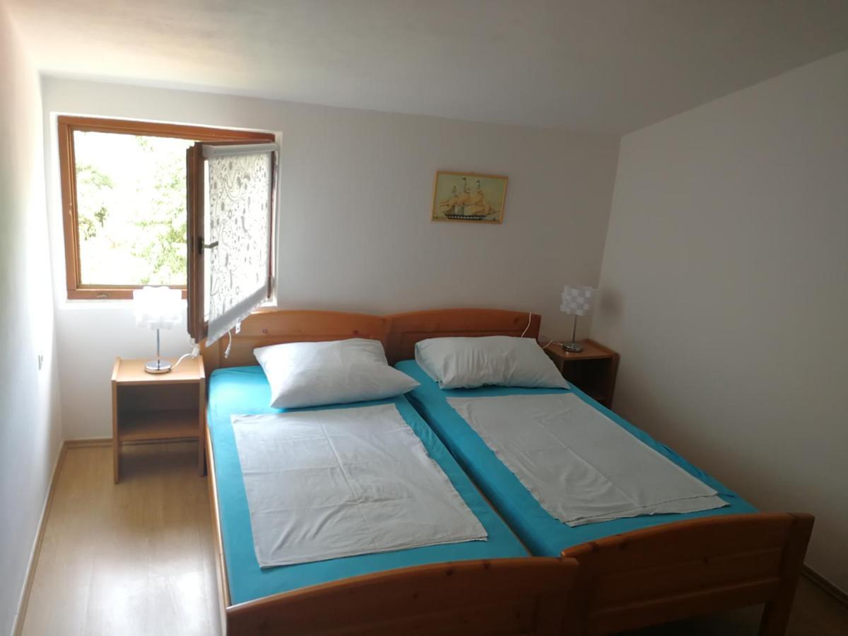 Apartmani Nea Biograd Na Moru Ngoại thất bức ảnh