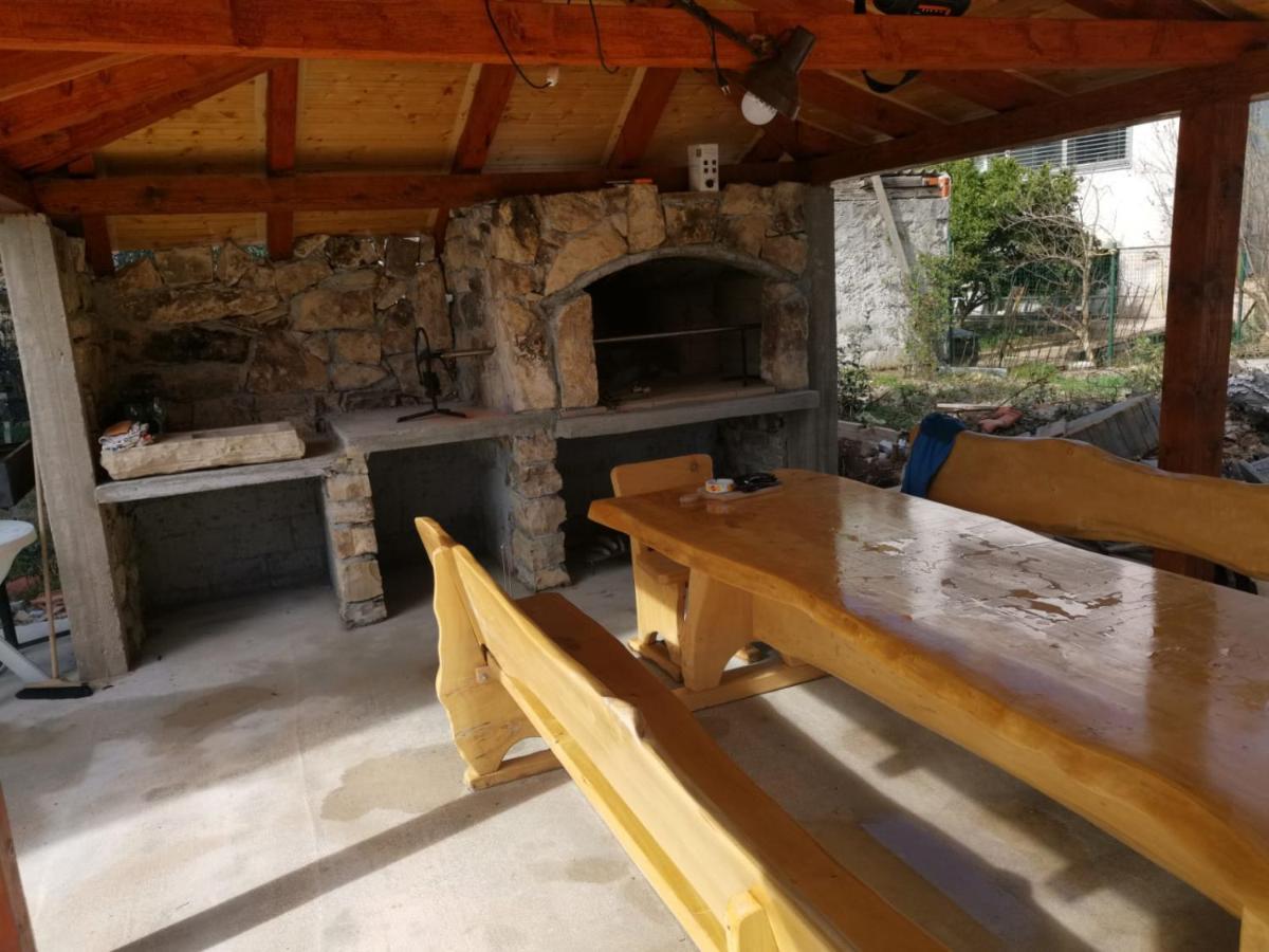 Apartmani Nea Biograd Na Moru Ngoại thất bức ảnh
